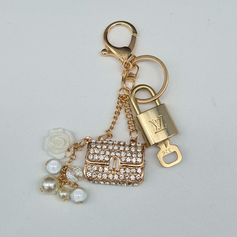 LV Authentic Gold Lock & Key 🔑 Luxury Bag Charm w/ Unbranded Keychain